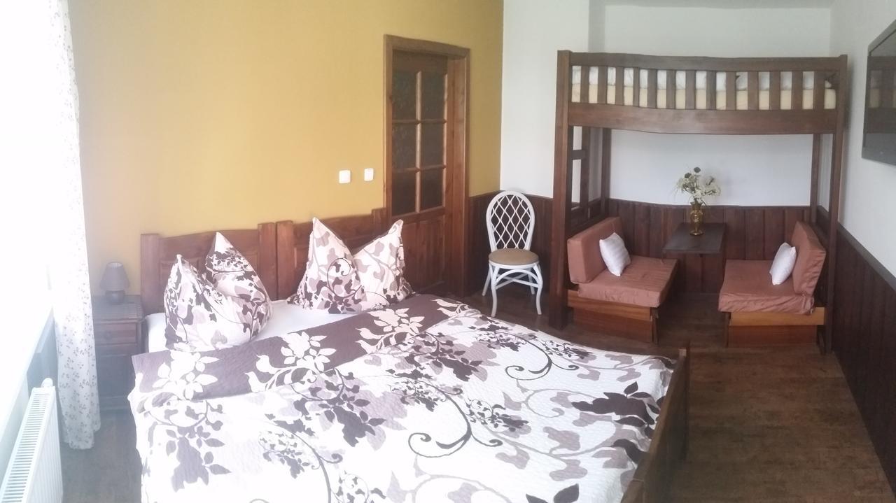 Vila Patricie Luhacovice Ngoại thất bức ảnh